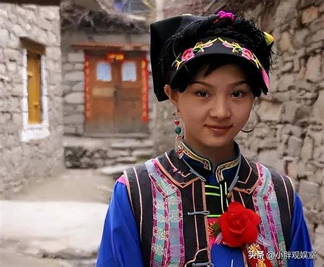 “天仙妹妹”尔玛依娜结婚生子，为何她有中国第一代网红的称号？
