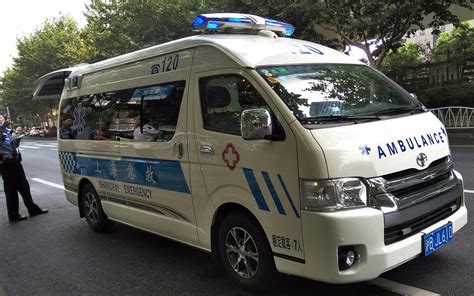 上海二手救护车
