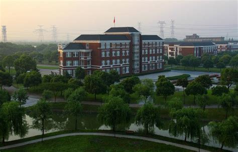 上海立达职业技术学院的科研工作