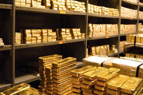 中国储备存在美国的黄金有多少