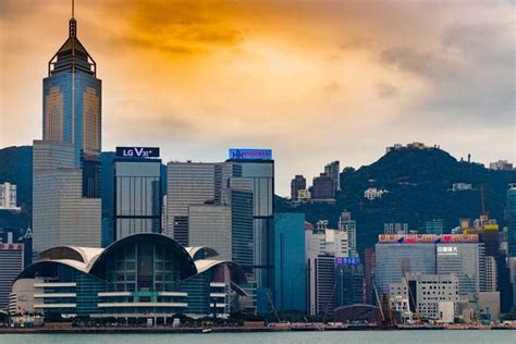为什么国内公司上市都去香港?