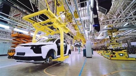 全球26个国家上百个汽车整车工厂停产，对国内汽车冲击有多大?