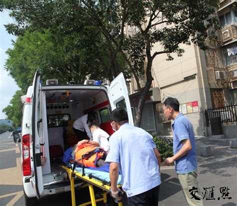 南京救护车事件图片
