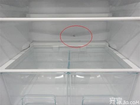 容声冰箱 怎么我家冰箱会漏水啊