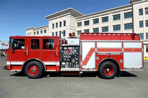 美国消防车图片