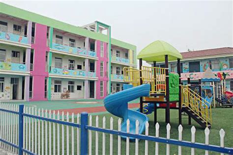 萍乡市商业幼儿园是公立的吗？