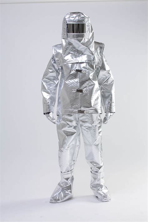 Warm and anti-radiation suit, okay?图片