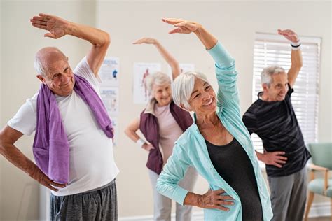 What kind of aerobics for the elderly图片