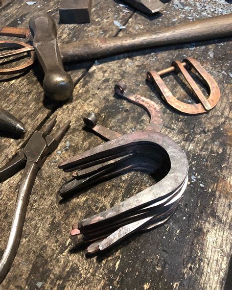 Where to learn forging belt buckle图片