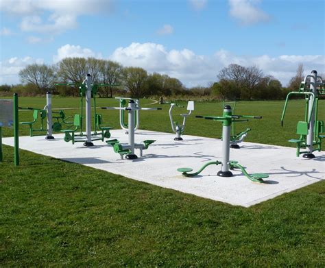 Which park fitness equipment manufacturer图片