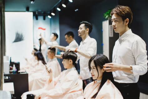 上海发型师工资流水