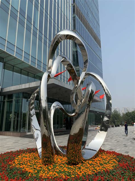 上海多彩不锈钢雕塑优势
