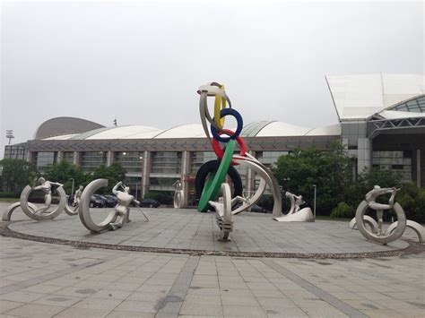 上海市广场不锈钢雕塑