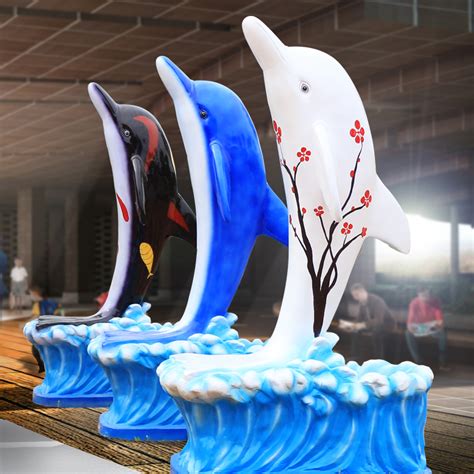 上海玻璃钢海豚雕塑价格