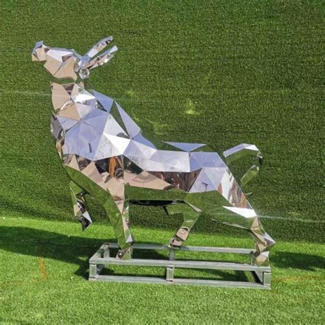 不锈钢牛抽象不锈钢雕塑