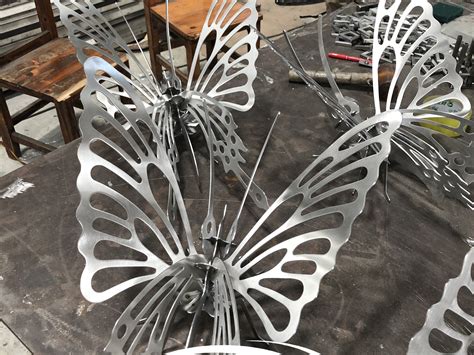 不锈钢蝴蝶雕塑厂