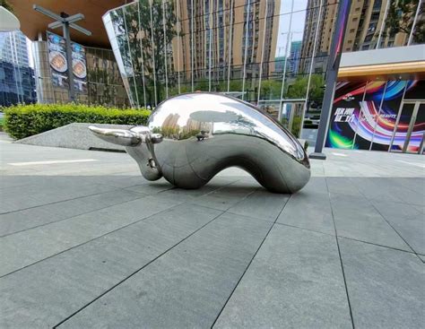 九江公园玻璃钢雕塑