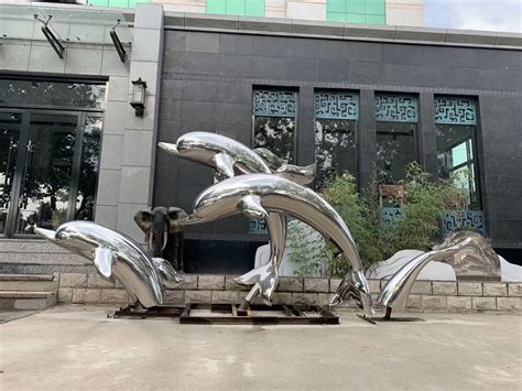 云南大型不锈钢海豚雕塑工厂