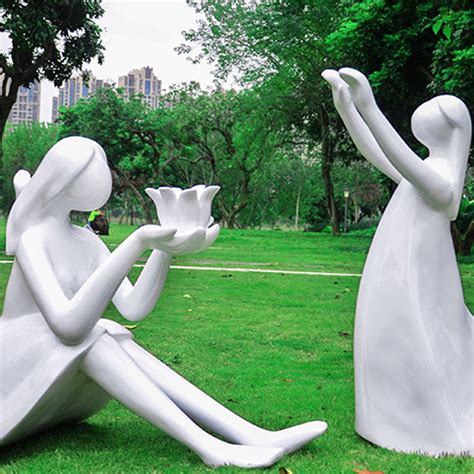 公园标识玻璃钢人物雕塑加工
