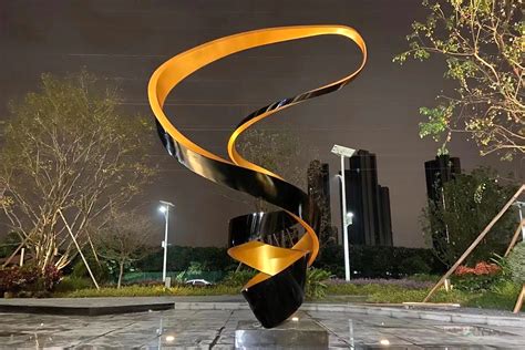 北京多彩玻璃钢雕塑设计