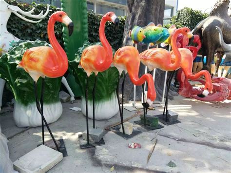 哈尔滨火烈鸟玻璃钢雕塑制作