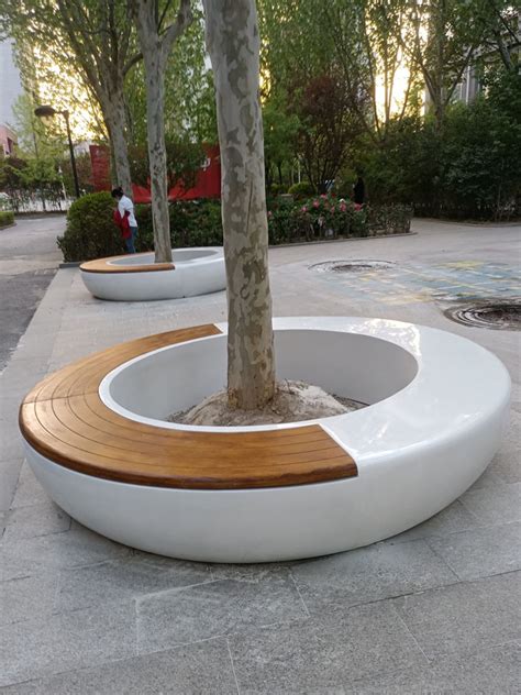 哈尔滨玻璃钢树池坐凳定制