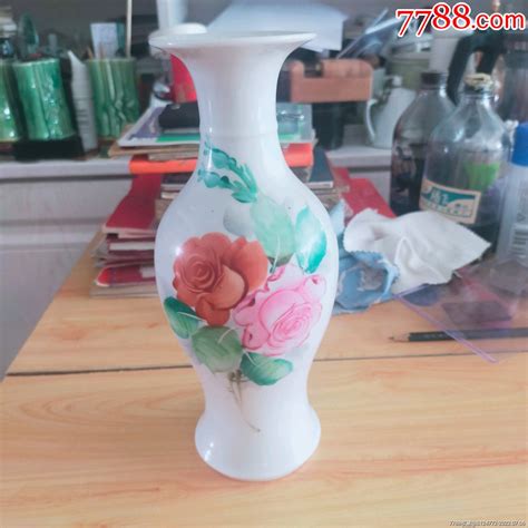 唐山玻璃钢花瓶价格