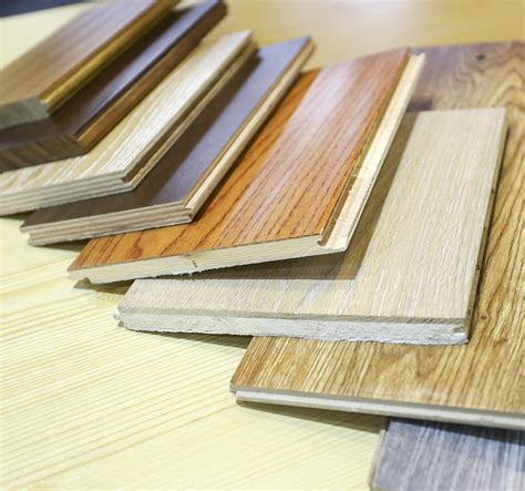 复合木地板有哪些特点和优点(复合木地板有哪些特点和优缺点)
