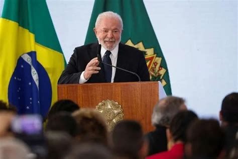 外交部回应巴西总统因病推迟访华