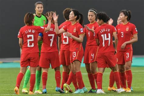大年初六女足决战韩国