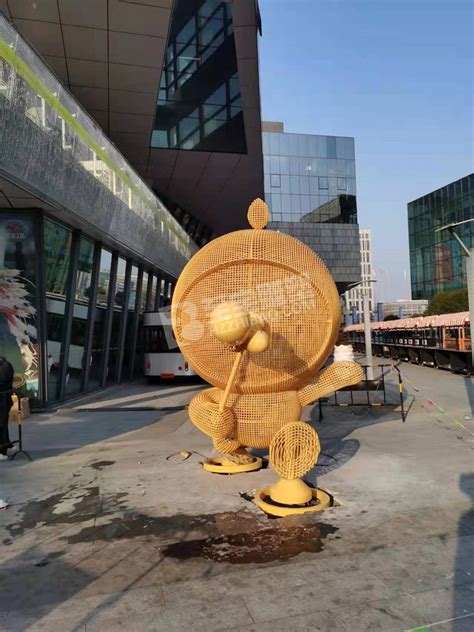 宁波玻璃钢雕塑介绍