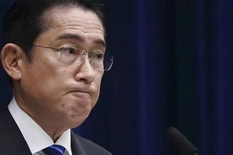岸田拒与离任中国大使会面被批无礼