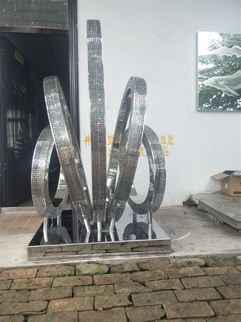 徐州不锈钢雕塑制作厂家