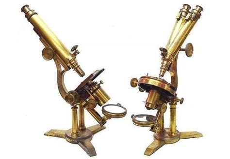 显微镜是谁发明的