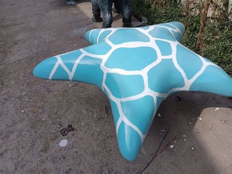 玻璃钢海星雕塑生产