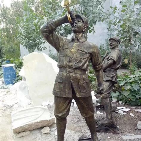 玻璃钢解放军人物雕塑