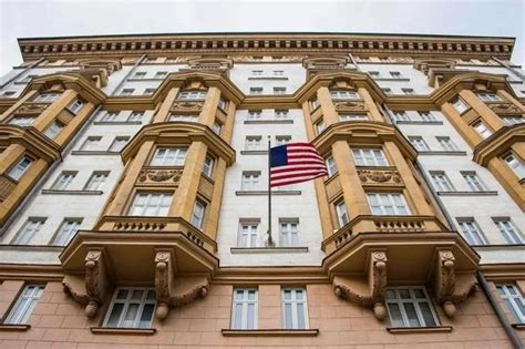 美使馆建议在俄美国公民尽快离开