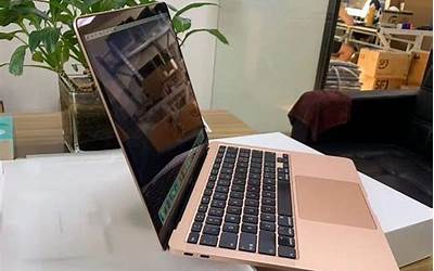 苹果电脑air和pro哪个好（MacbookAir和iPadPro购买建议）