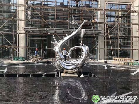 连云港玻璃钢雕塑工厂