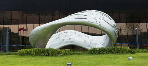 重庆公园玻璃钢雕塑