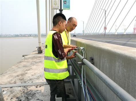 青海桥梁位移传感器供应