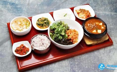 韩国一顿快餐多少钱