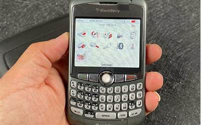 黑莓手机8310（黑莓手机8310性能如何）